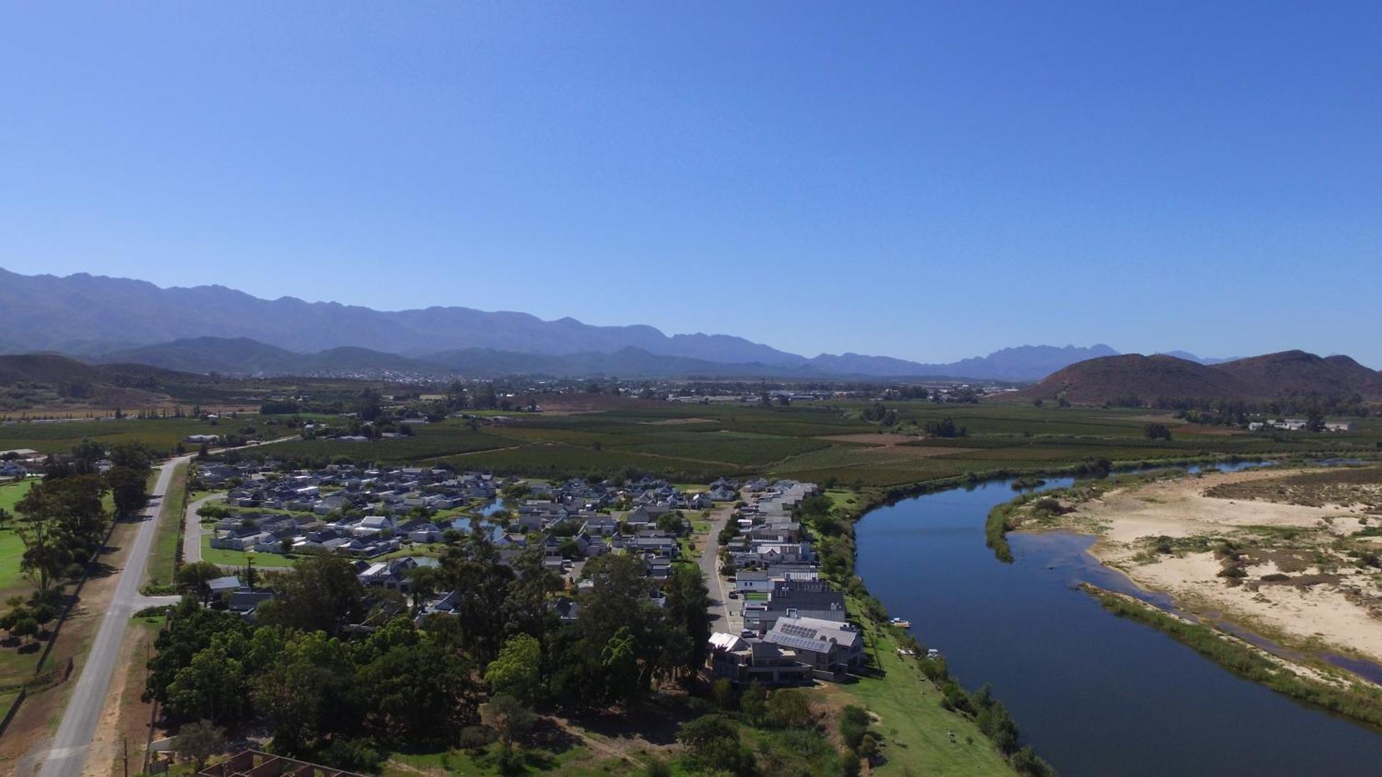 Lily'S Rest, Village On Silwerstrand, Robertson Exterior photo