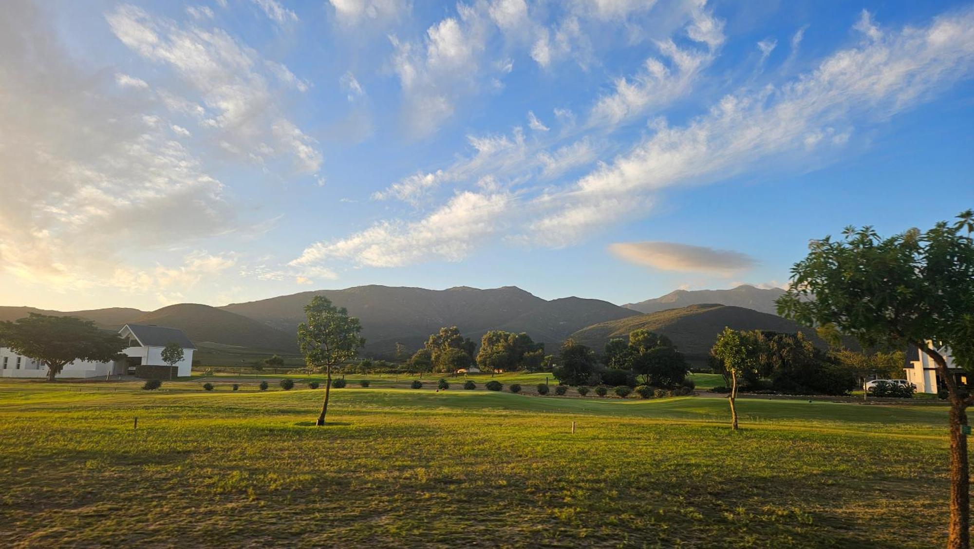 Lily'S Rest, Village On Silwerstrand, Robertson Exterior photo